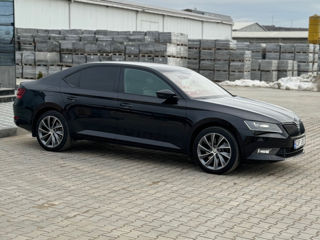 Skoda Superb foto 5