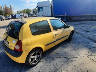 Renault Clio foto 7