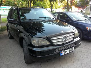 Mercedes ML Class foto 3