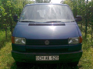 Volkswagen Caravelle foto 6