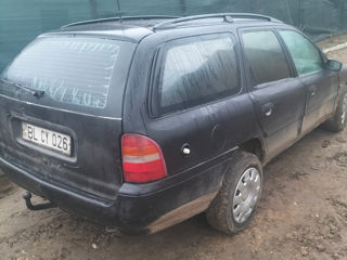 Ford Mondeo foto 4