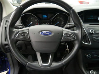 Ford Focus foto 9