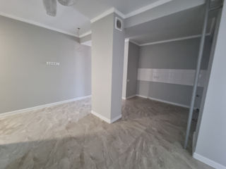 Apartament cu 2 camere, 70 m², Centru, Chișinău foto 4