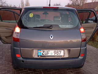 Renault Scenic foto 9