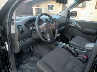 Nissan Navara foto 9