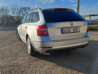 Skoda Octavia foto 2