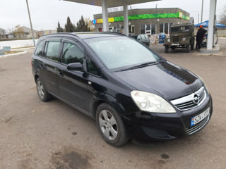 Opel Zafira foto 4