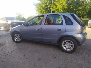 Opel Corsa foto 8