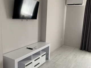 Apartament cu 2 camere, 75 m², Botanica, Chișinău foto 4