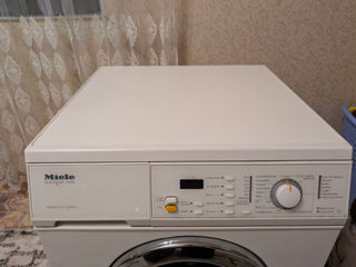 Немецкая надёжность Miele W985 Novotronic foto 4