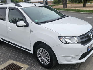 Dacia Logan foto 4