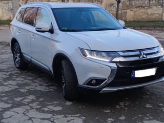 Mitsubishi Outlander foto 6