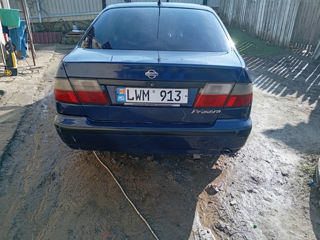 Nissan Primera foto 2