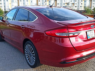 Ford Fusion foto 3