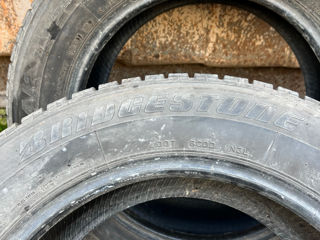 235-60-17 Bridgestone foto 2