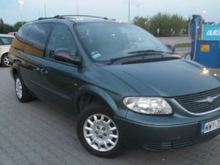 Chrysler Voyager foto 1