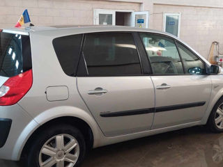 Renault Scenic foto 2