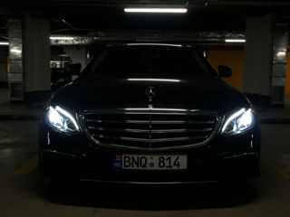 Mercedes E-Class foto 5