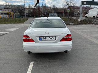 Lexus LS Series foto 5