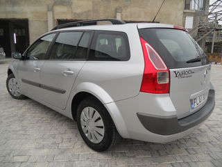 Renault Megane foto 4