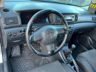 Toyota Corolla foto 8