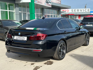 BMW 5 Series foto 4