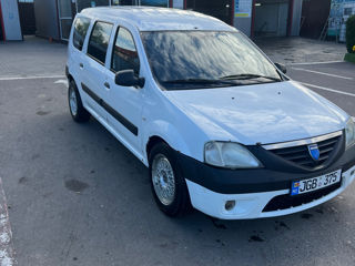 Dacia Logan foto 5