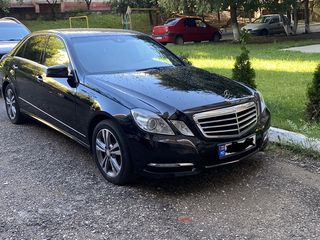 Mercedes E-Class foto 7