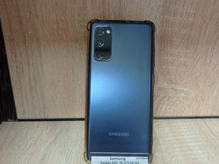 Samsung Galaxy S20 FE 6/128Gb -2890 lei