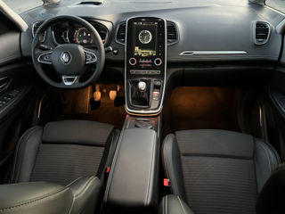 Renault Grand Scenic foto 8