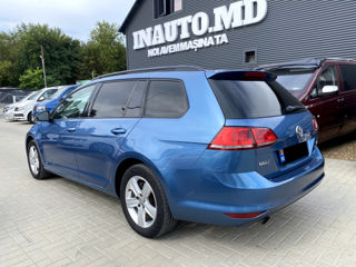 Volkswagen Golf foto 2