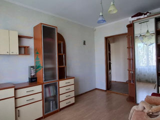 Apartament cu 4 camere, 90 m², Sculeni, Chișinău foto 5