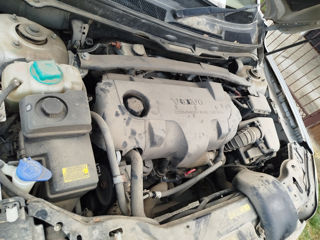 Motor volvo xc 90 163 cp