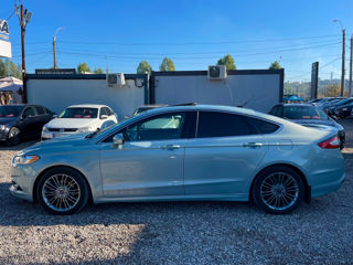 Ford Fusion foto 10