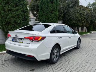 Hyundai Sonata foto 3