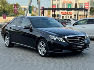 Mercedes E-Class foto 2