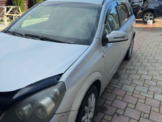 Opel Astra foto 2