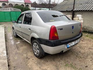 Dacia Logan foto 2