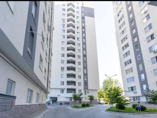 Apartament cu 2 camere, 52 m², Centru, Chișinău foto 1