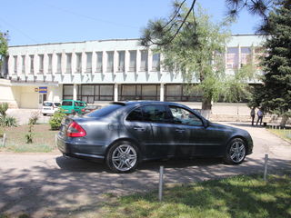 Mercedes E-Class foto 4