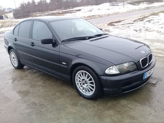 BMW 3 Series foto 1