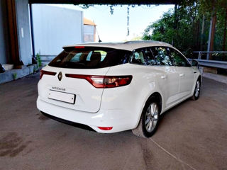 Renault Megane foto 2