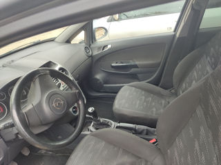 Opel Corsa foto 4