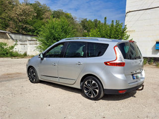 Renault Grand Scenic foto 3