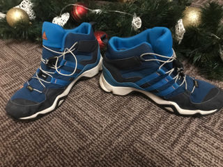 Adidas pentru iarna фото 4