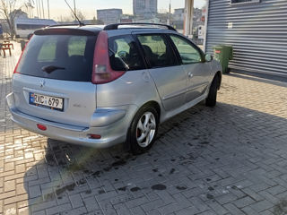 Peugeot 206 foto 4