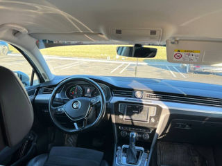 Volkswagen Passat foto 8