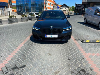 BMW 5 Series foto 7