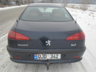 Peugeot 607 foto 8