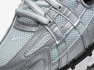 Nike P-6000 trainers in silver foto 2